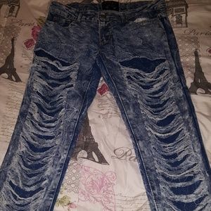 Ripped Jeans